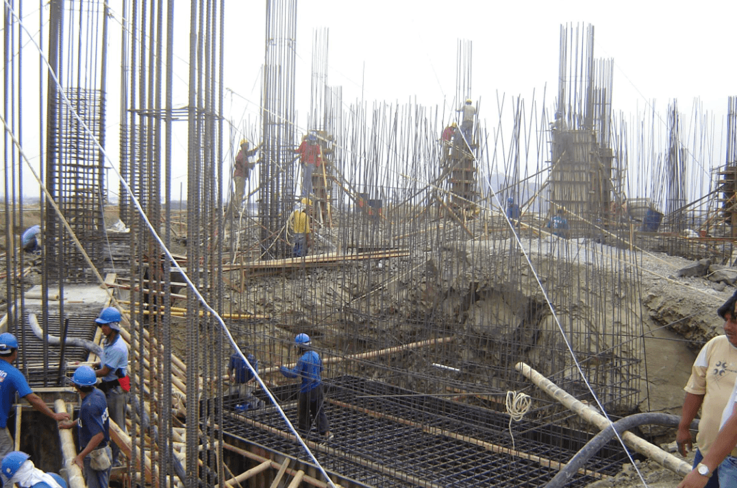 Fiscalización de la Construcción de Edificio para la Facultad de Especialidades Empresariales (UCSG) - Imagen 2